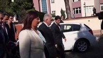 Mustafa Savaş Özlem Çerçioğlu İttirme Olayı Sosyal Medya'da