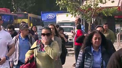 Les Chiliens réagissent à une semaine de contestation sociale