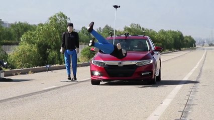 Otomobillerin Sınıfta Kalan Acil Fren Sistemi