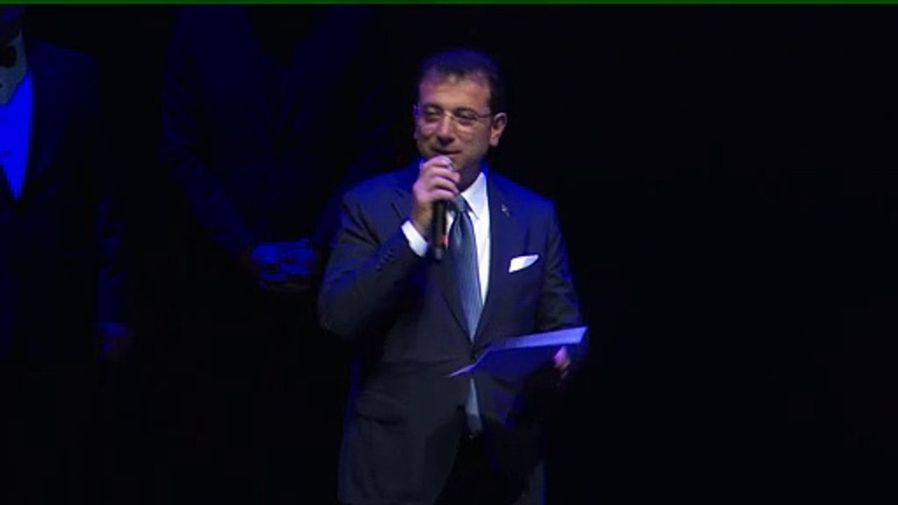 İBB Başkanı, Ekrem İmamoğlu Nazım Hikmet şiirleri okuyor