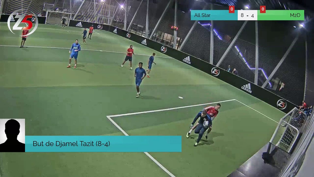 But de Djamel Tazit (8-4)