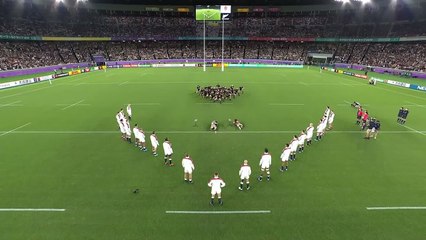 England's incredible response to intense New Zealand Haka