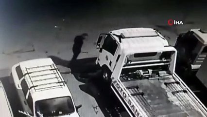 9 araçtan akü çalan hırsızlar kamerada