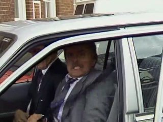 The Bill S04E15 Trespasses