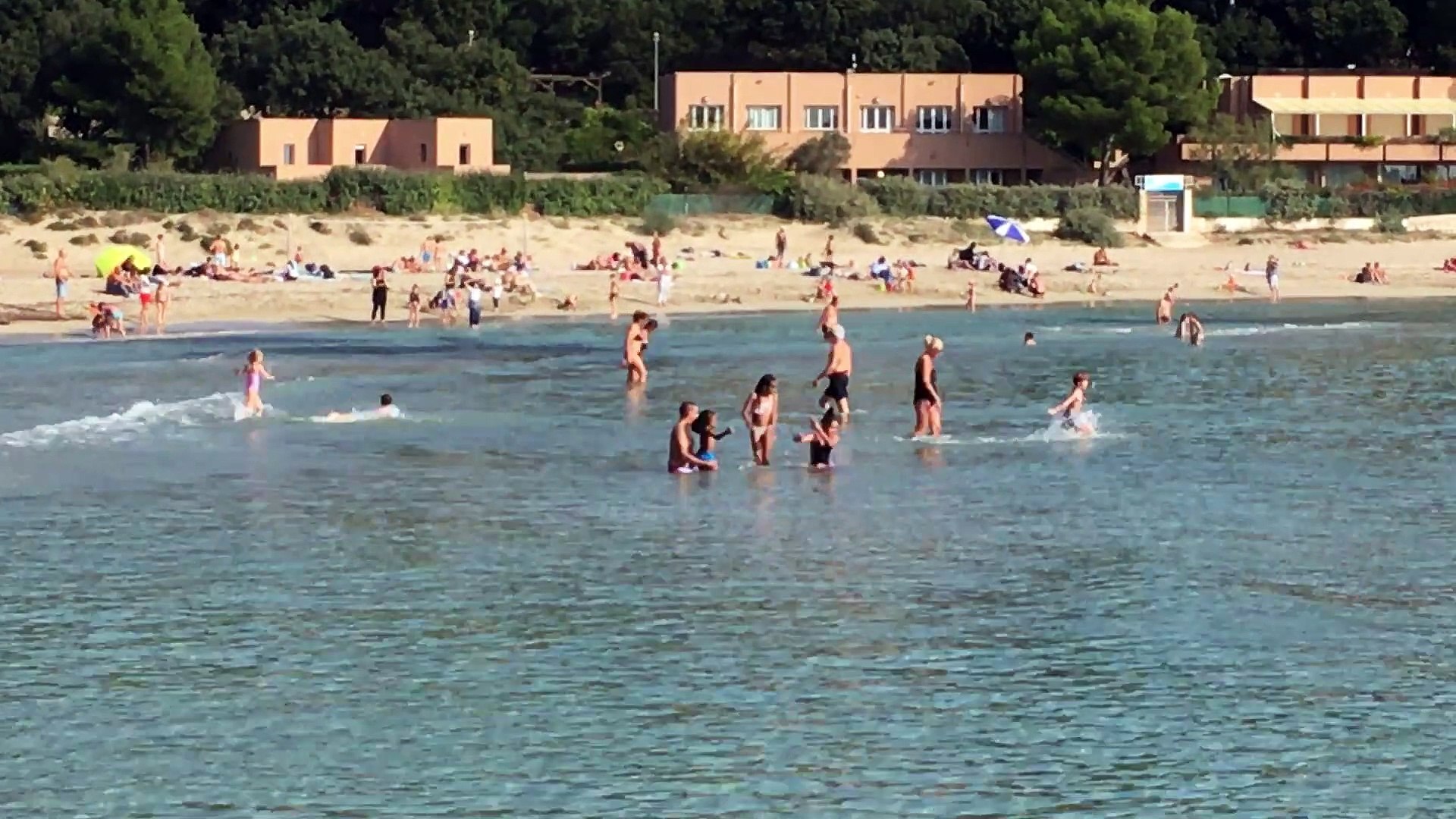 Martigues La Plage Du Verdon Retrouve Ses Couleurs Estivales