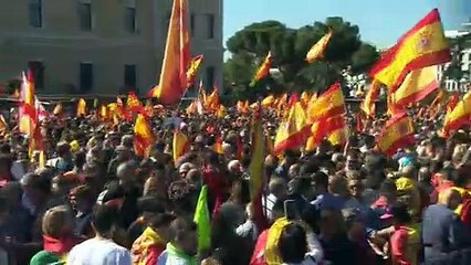 Vox toma Colón con 20.000 personas por "el orden constitucional, la unidad y la convivencia nacional"