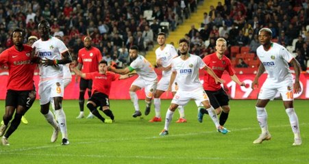 Alanyaspor Liderliğini Korudu: Gaziantep ile 1-1 Beraberlik 💪