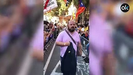 El separatismo ovaciona a la periodista Pilar Rahola en la manifestación por los presos