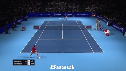 Federer cruises into Swiss Indoors final
