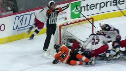 Joonas Korpisalo scrambles to keep Flyers at bay