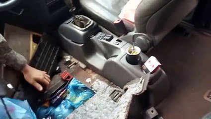 contrabando em fundo falso de veículo em Foz do Iguaçu