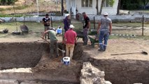 Parion'da bin 900 yıllık 'anıt mezar kitabesi' bulundu - ÇANAKKALE