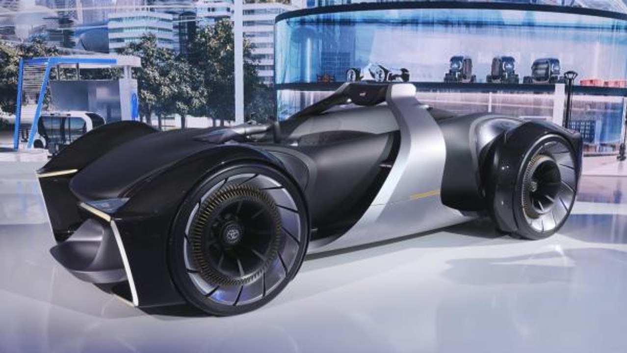 Toyota e-Racer und Mirai Concept auf der Tokio Motor Show 2019