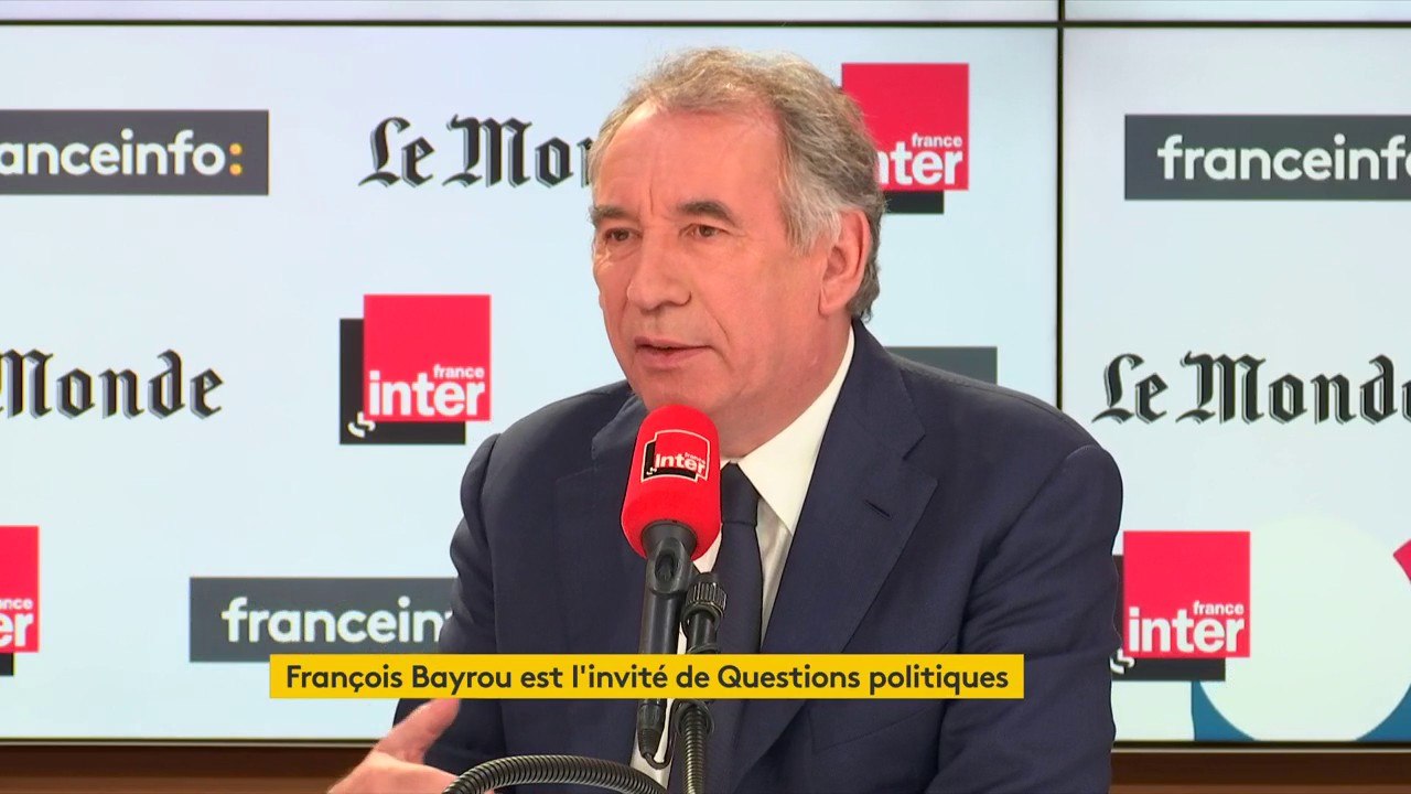 François Bayrou : "La laïcité, c'est la règle pour qu'on puisse vivre ensemble. Or assez souvent elle est utilisée non pas pour vivre ensemble, mais pour vivre les uns contre les autres."