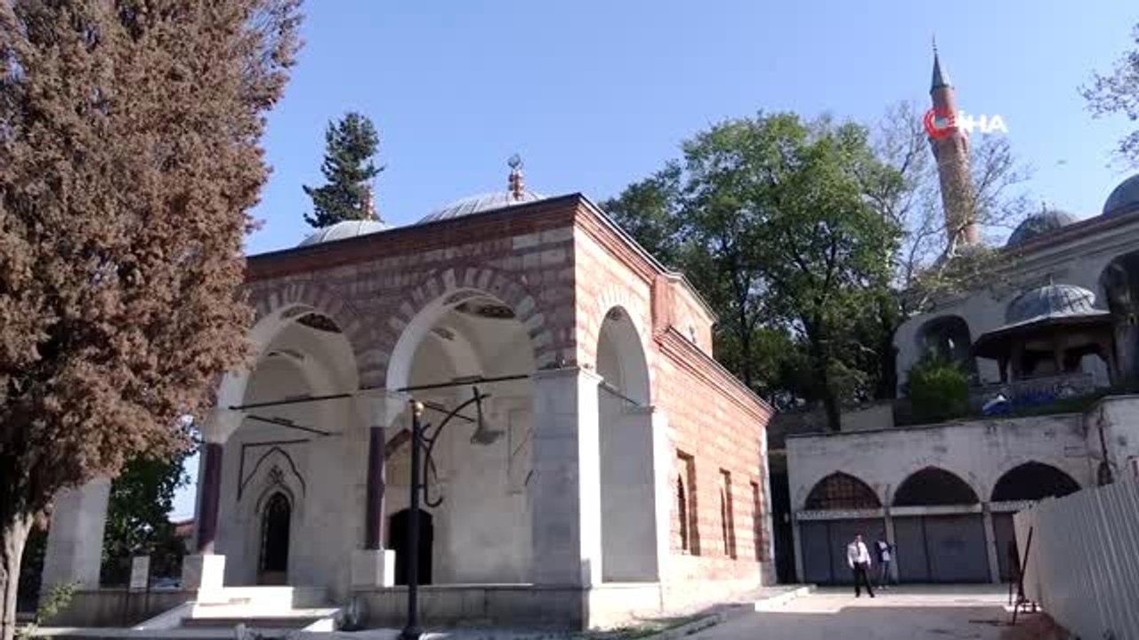 - 6 asırlık türbe ilk günkü ihtişamına kavuştu