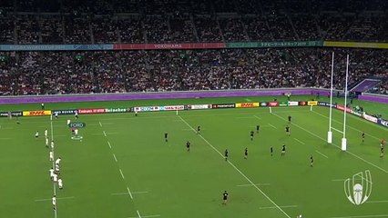 Ford's 47m penalty against New Zealand with tracer
