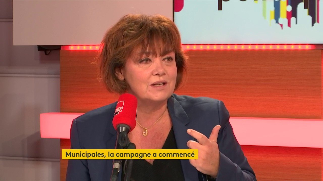 François Bayrou : "Si on se met à dire qu'aucun patron d'entreprise ne peut exercer de responsabilité dans le champ de compétences qu'a été le sien, on va être mal assez vite. Les chefs d'entreprise sont des citoyens."