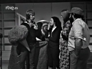 Barrio Sésamo - Ensayo con los muñecos PerezGil y Keka