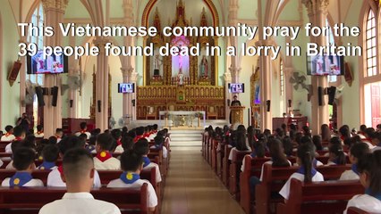 People in Vietnam pray for 39 lorry victims in UK