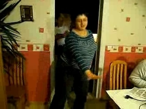 Mélanie danse la tektonik