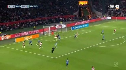 Donny Van de Beek Goal -  Ajax Amsterdam vs Feyenoord 4-0 27/10/2019