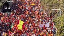 Erste große Gegendemonstration: für die Einheit Spaniens