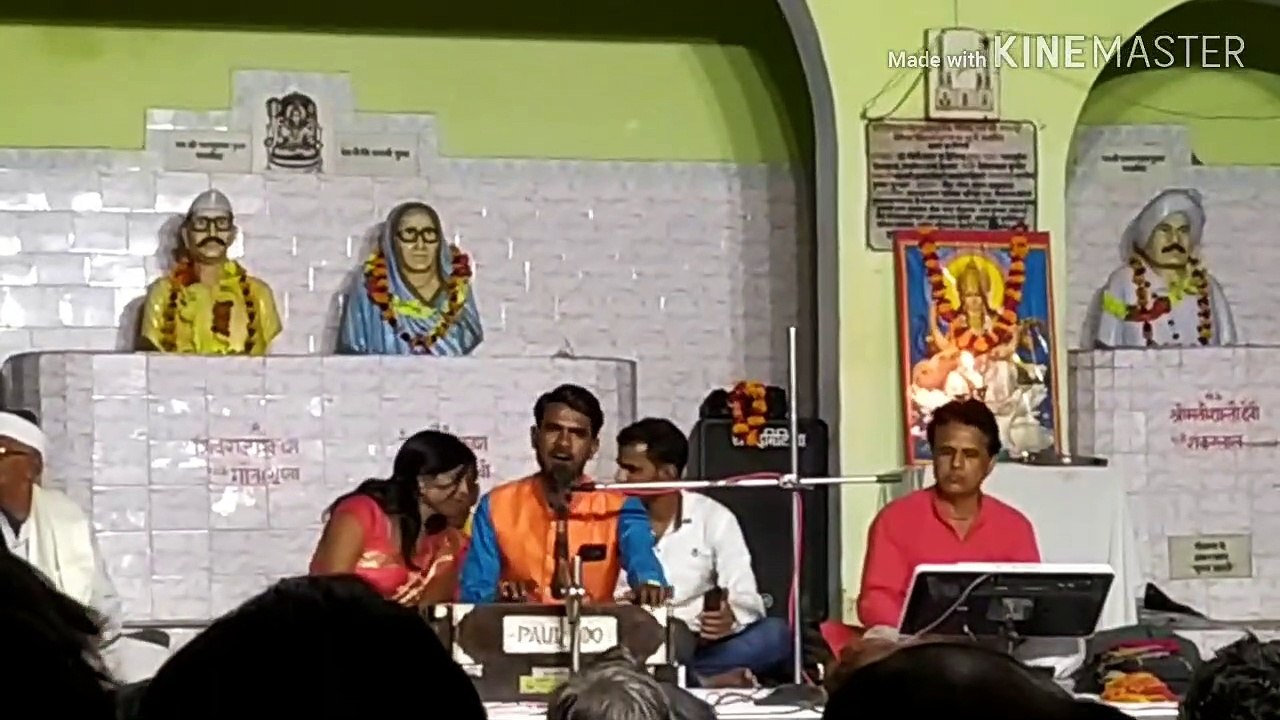Sunder song tarash ko akhinya divani bhavani