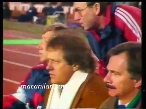 05.12.1989 - 1989-1990 UEFA Cup 3rd Round 2nd Leg VfB Stuttgart 1-1 Royal Antwerp FC