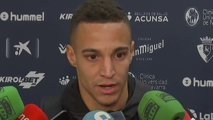 La expulsión de Rodrigo marca el partido entre Osasuna y Valencia