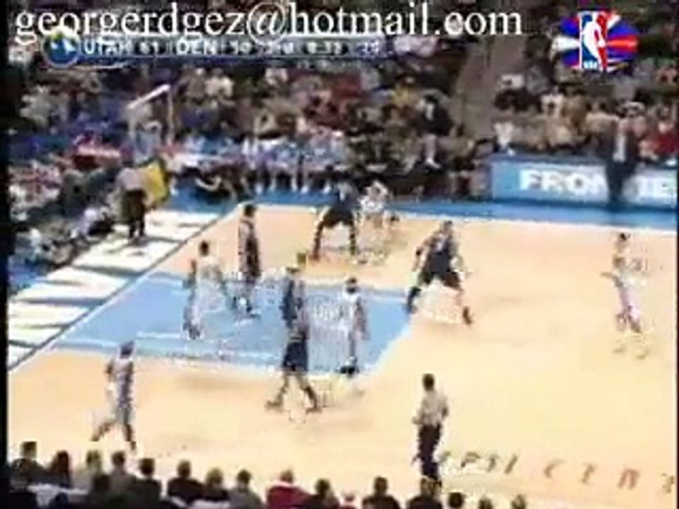 Allen Iverson To K.Martin For the slam Dunk Over Jazz