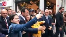 İmamoğlu Cumhuriyet Bayramı töreni için Taksim Meydanı'na yürüdü