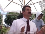 Une vieille vidéo improbable de Jean Lassalle affole les réseaux sociaux