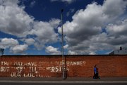 En Irlande du Nord, les murs de la paix ne sont pas prêts de tomber