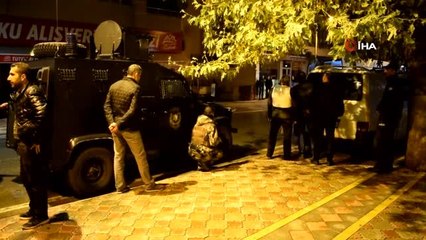 Malatya'da ailesini silahla rehin alan şahsı emniyet müdürü ikna etti