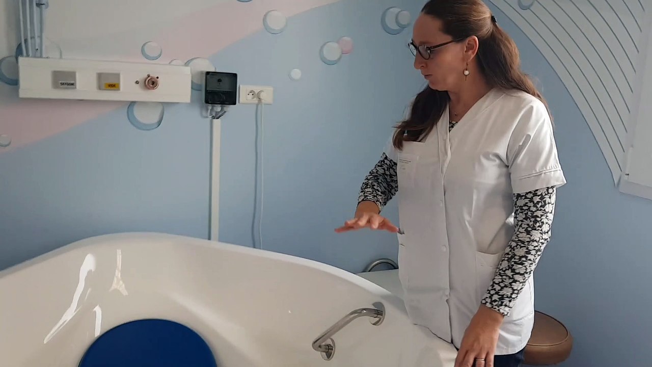 Comment se déroule un accouchement dans l'eau ?