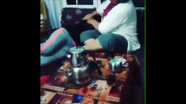 Kisa Komik Videolar Gülmek Garanti