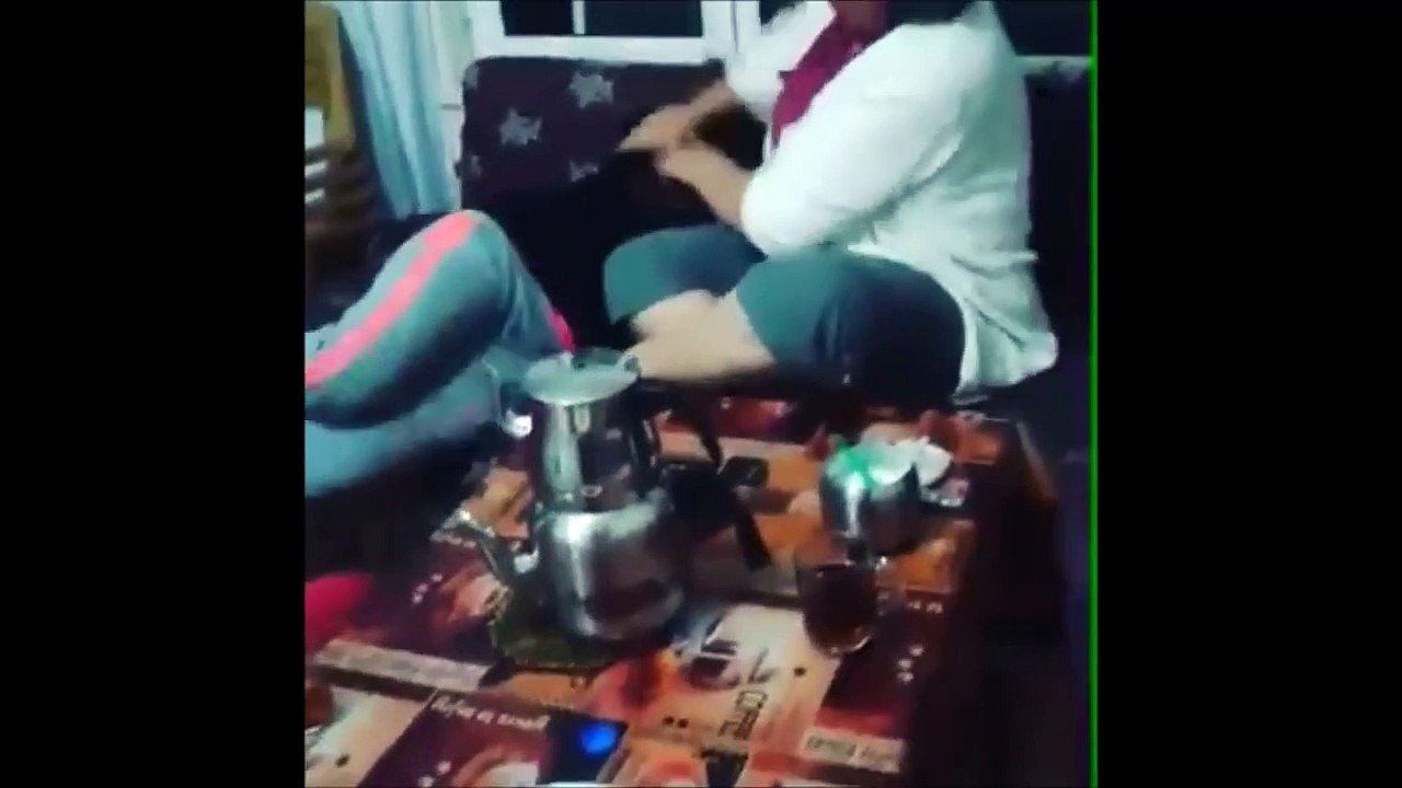 Kisa Komik Videolar Gülmek Garanti