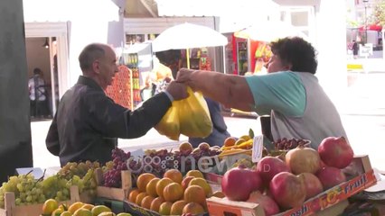 Ora News - Klosi shpall fushatën: Shqipëria në 2020 i pari vend pa qese plastike