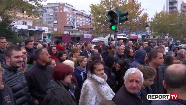 Report TV -Përfundon 'Odiseja' e Unazës së Re, shpallet fituesi për Lotin e parë