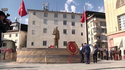 29 Ekim Cumhuriyet Bayramı kutlanıyor - HAKKARİ