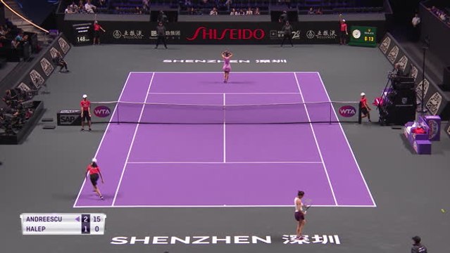 Halep makes stunning comeback win over Andreescu