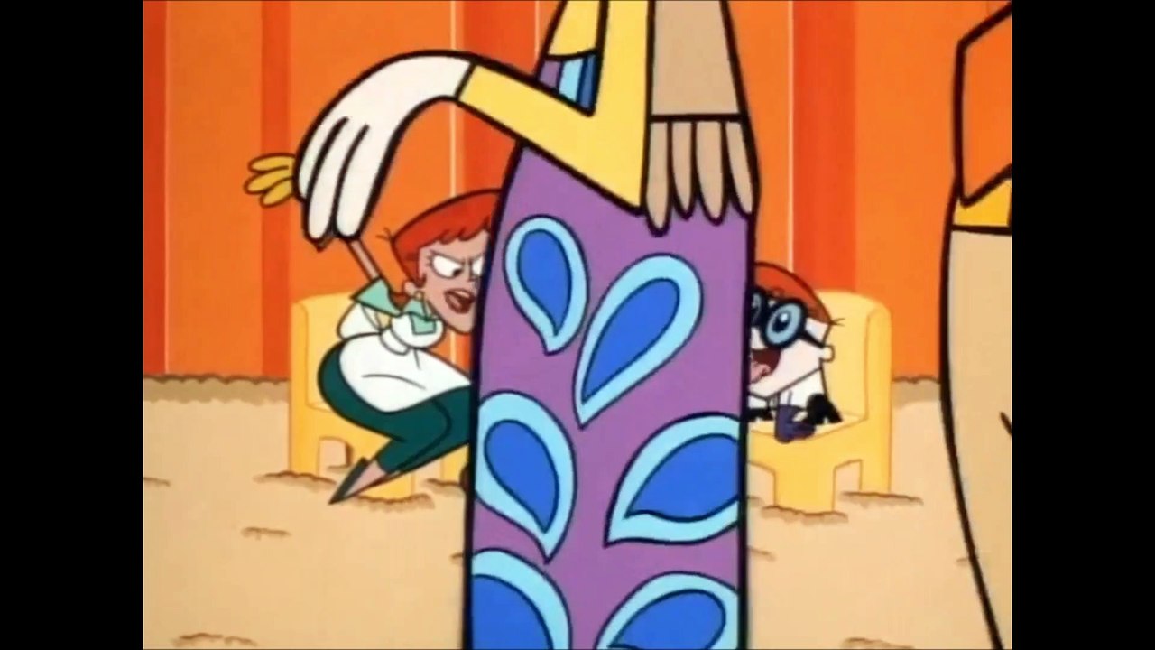 Dee Dee is STILL Dumb!