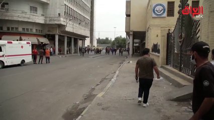 كاميرا "حديث بغداد" ترصد آراء الفنانين والأطباء بين المتظاهرين في شوارع العراق