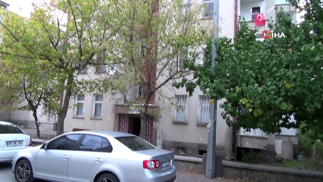 2 çocuk annesi kadın erkek arkadaşı tarafından çocuğunun gözü önünde öldürüldü