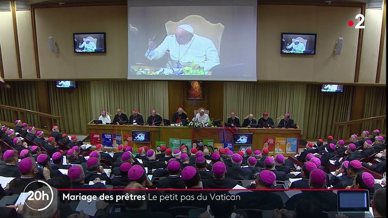 Église catholique : le célibat des prêtres bientôt remis en question ?