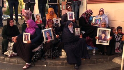 Dağa kaçırılan çocukları için 'nöbetleşe' eylemdeler - DİYARBAKIR