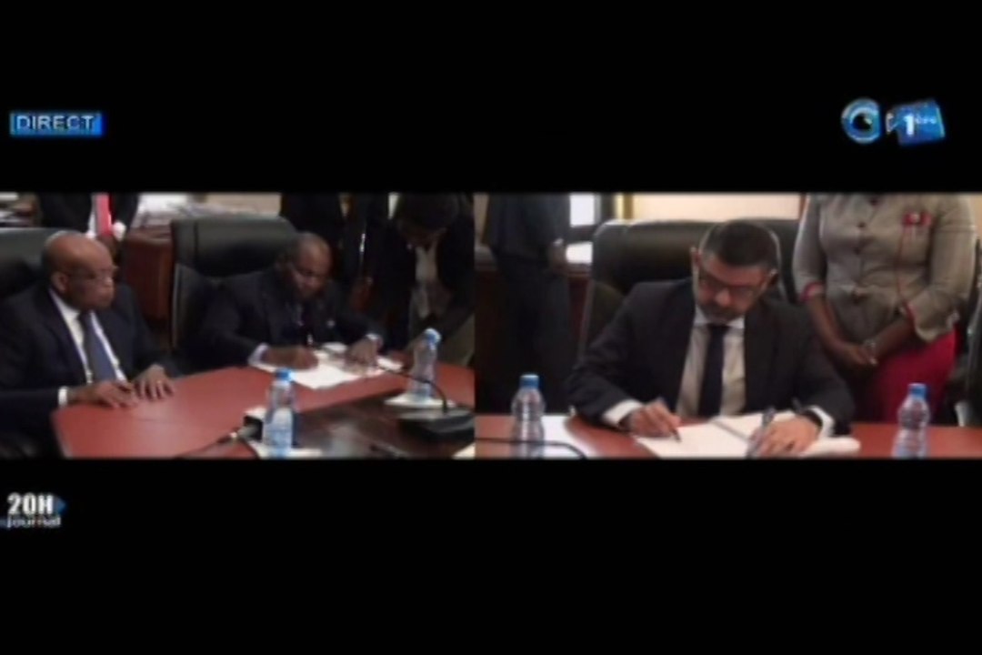 RTG/Signature de contrats pétroliers entre le gouvernement gabonais et le Directeur General d’Assala Gabon