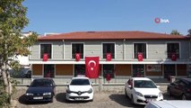 Cumhuriyetin 96. kuruluş yıl dönümünde öğrencilerden asker selamlı İstiklal Marşı sürprizi