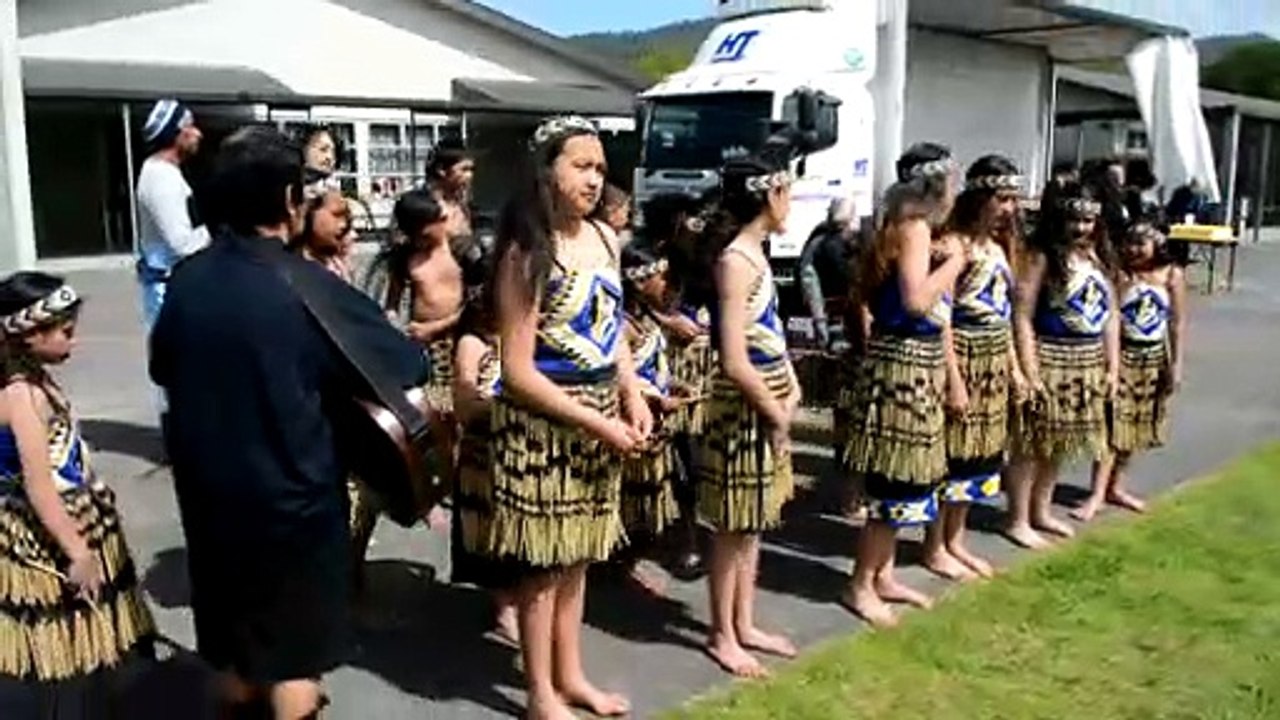 10 Waiata