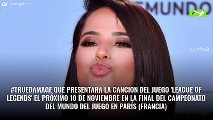 Becky G presume de tamaño ¡y es muy grande!: ¡Foto bomba!
